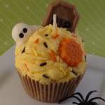 Halloween Cupcake Soy Candl..
