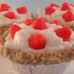 Strawberry Short Cake Scented Pie Candle, Handmade, Soy Wax