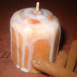 Cinnamon Bun Votives 4 Pack made with all natural soy wax